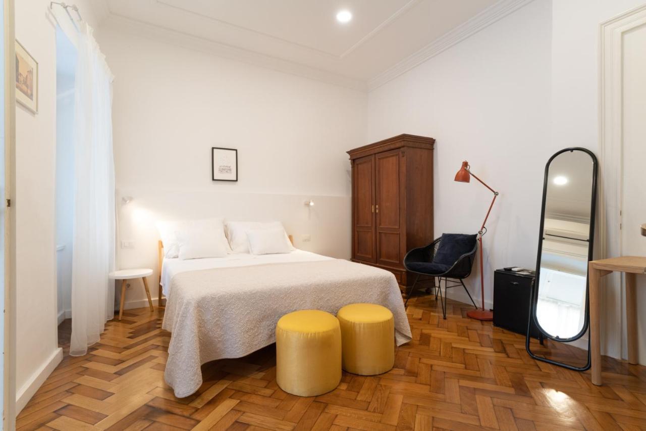 Mimi Carera Apartment & Room 罗维尼 外观 照片