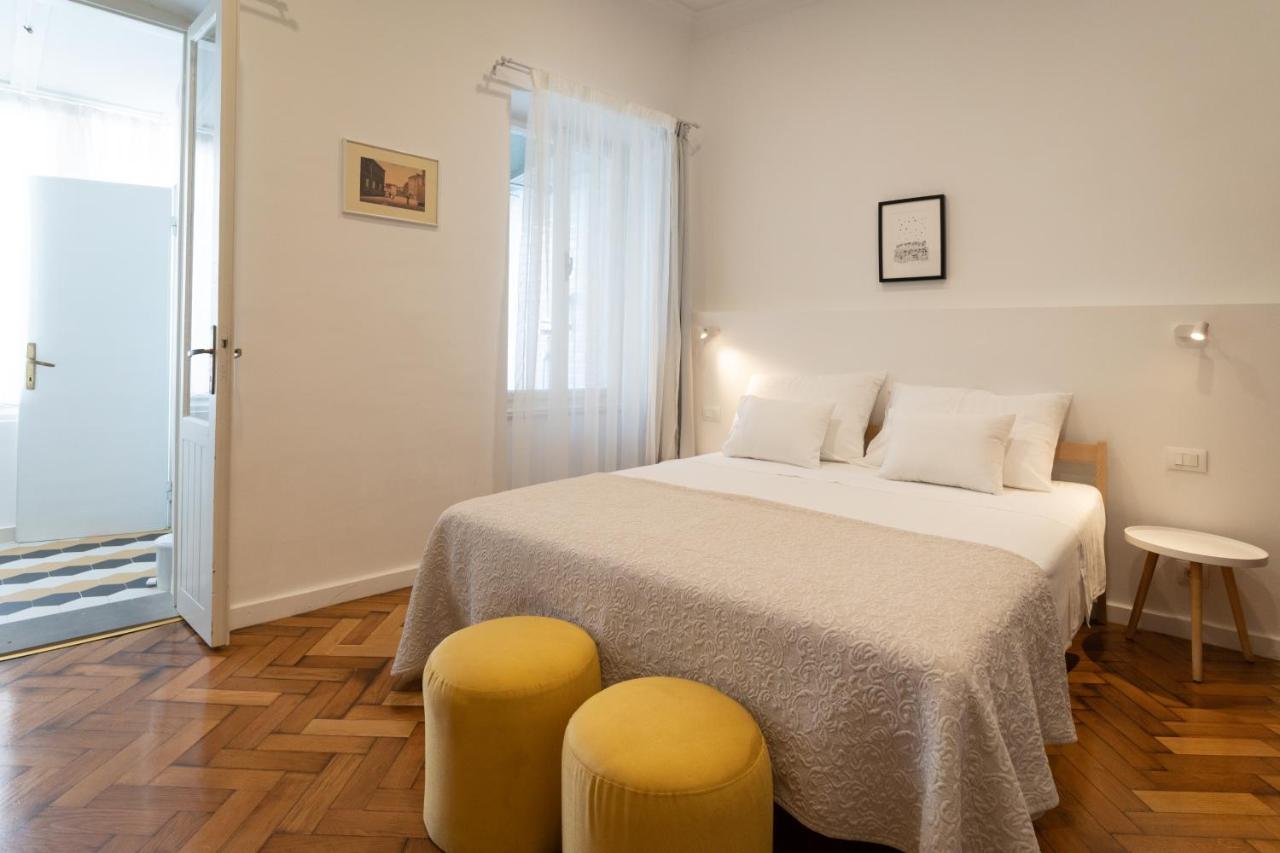 Mimi Carera Apartment & Room 罗维尼 外观 照片